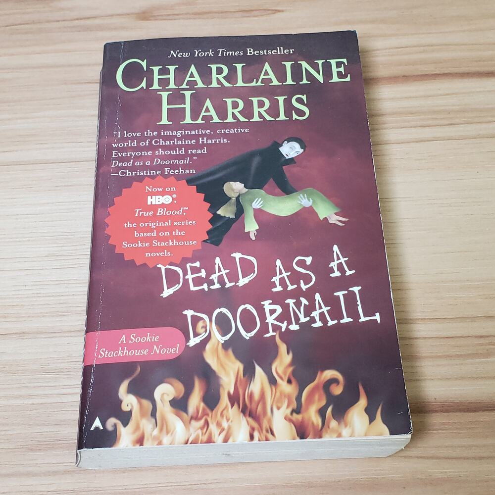 Charlaine Harris Dead As A Doornail Paperback Book Sookie Stackhouse‎ True Blood